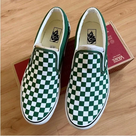 Vans Classic Slip-On Checkerboard
Shoe Mens 13.0 US - Picture 2 of 12